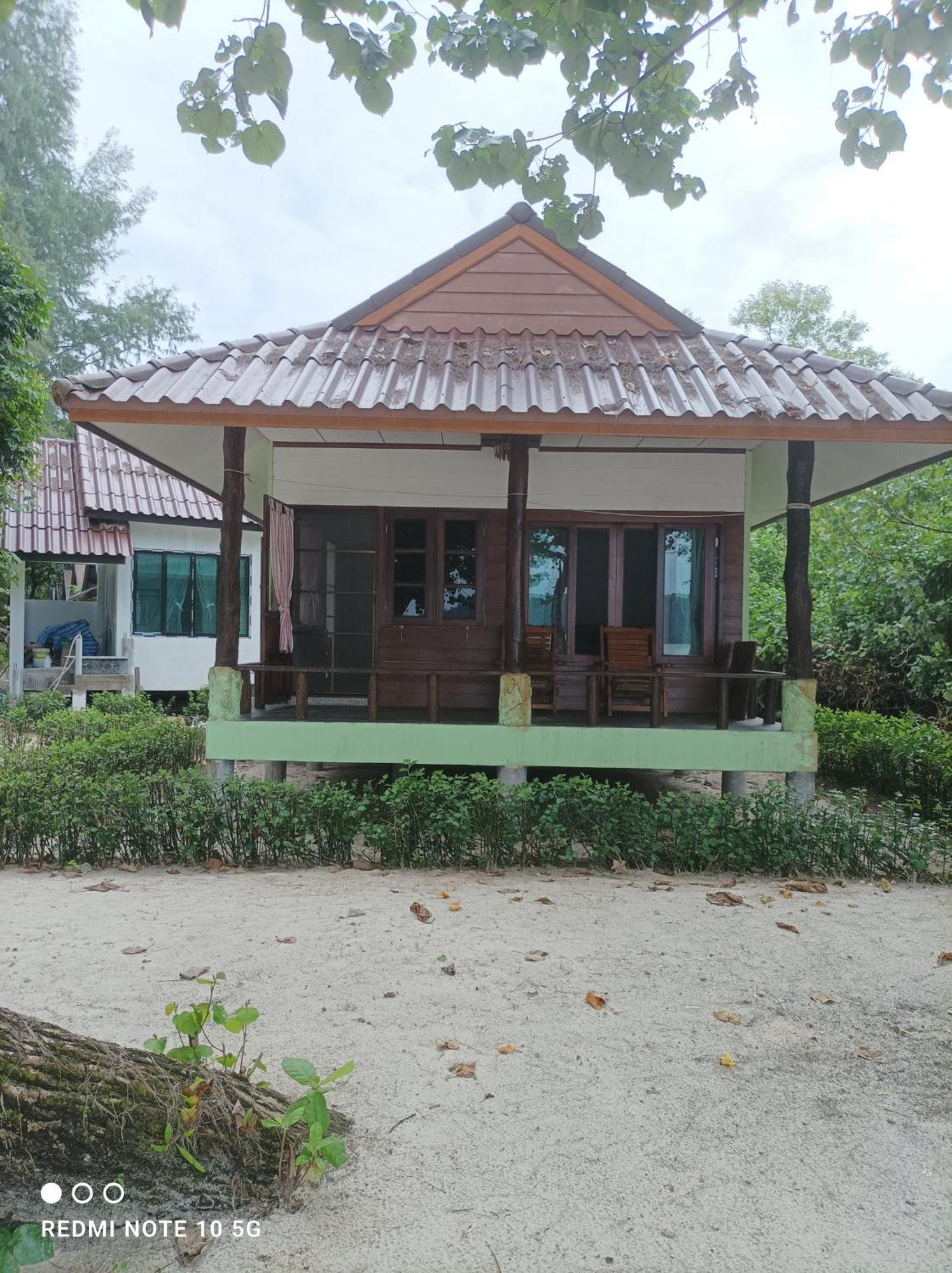 Payam Cabana Koh Phayam Exterior photo
